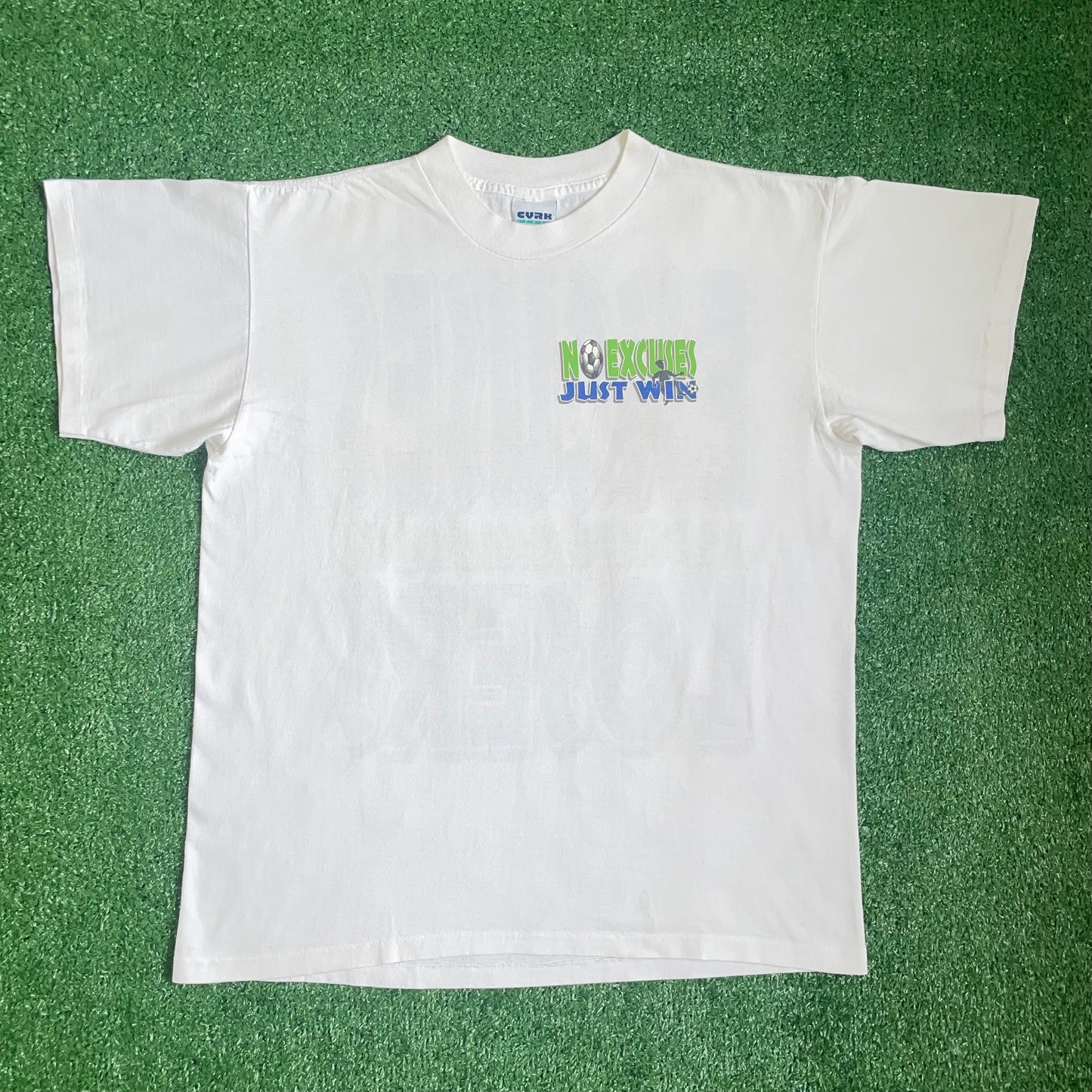 Vintage CYRK 'No Excuses' t-shirt - L
