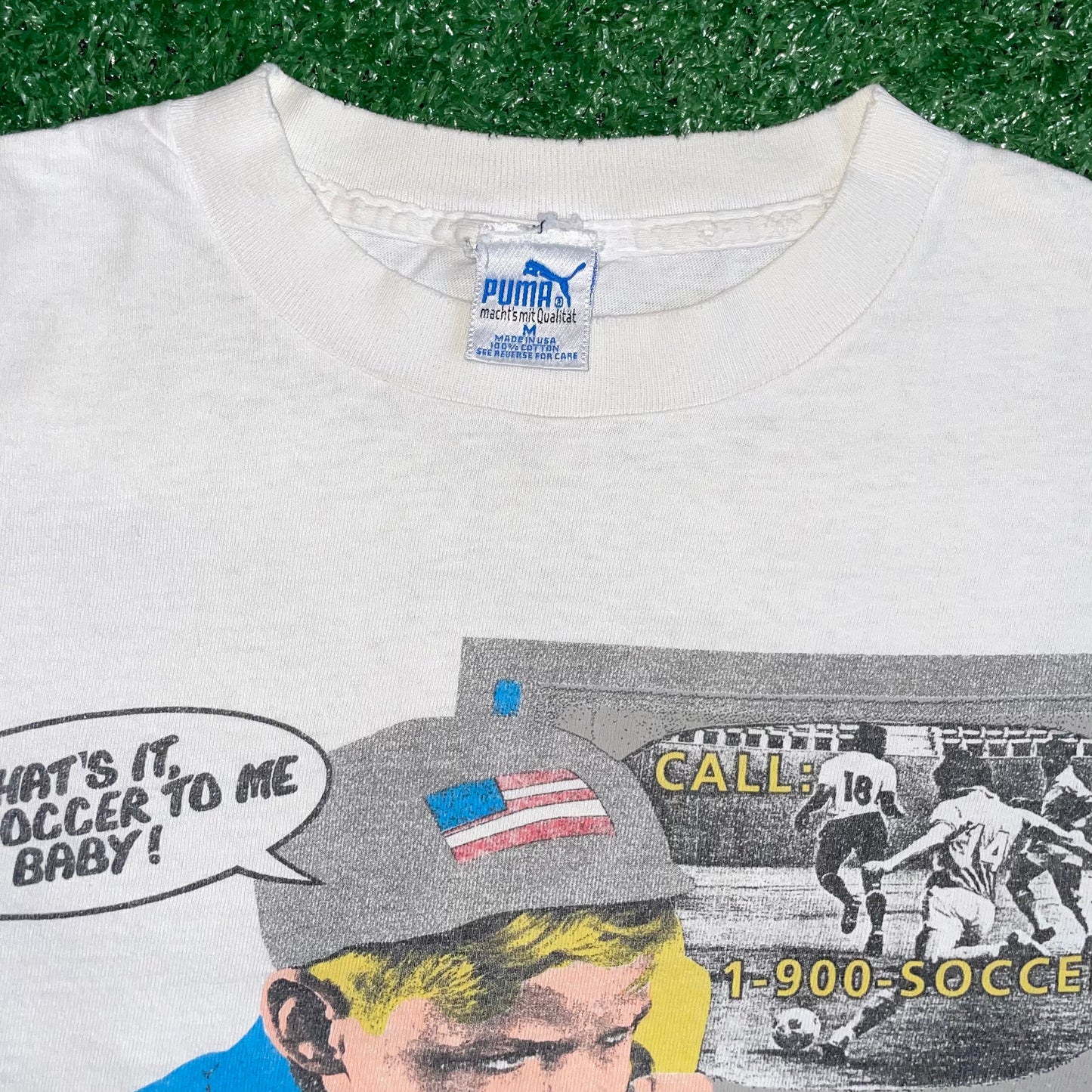 Vintage Puma 1-900-SOCCER t-shirt - M