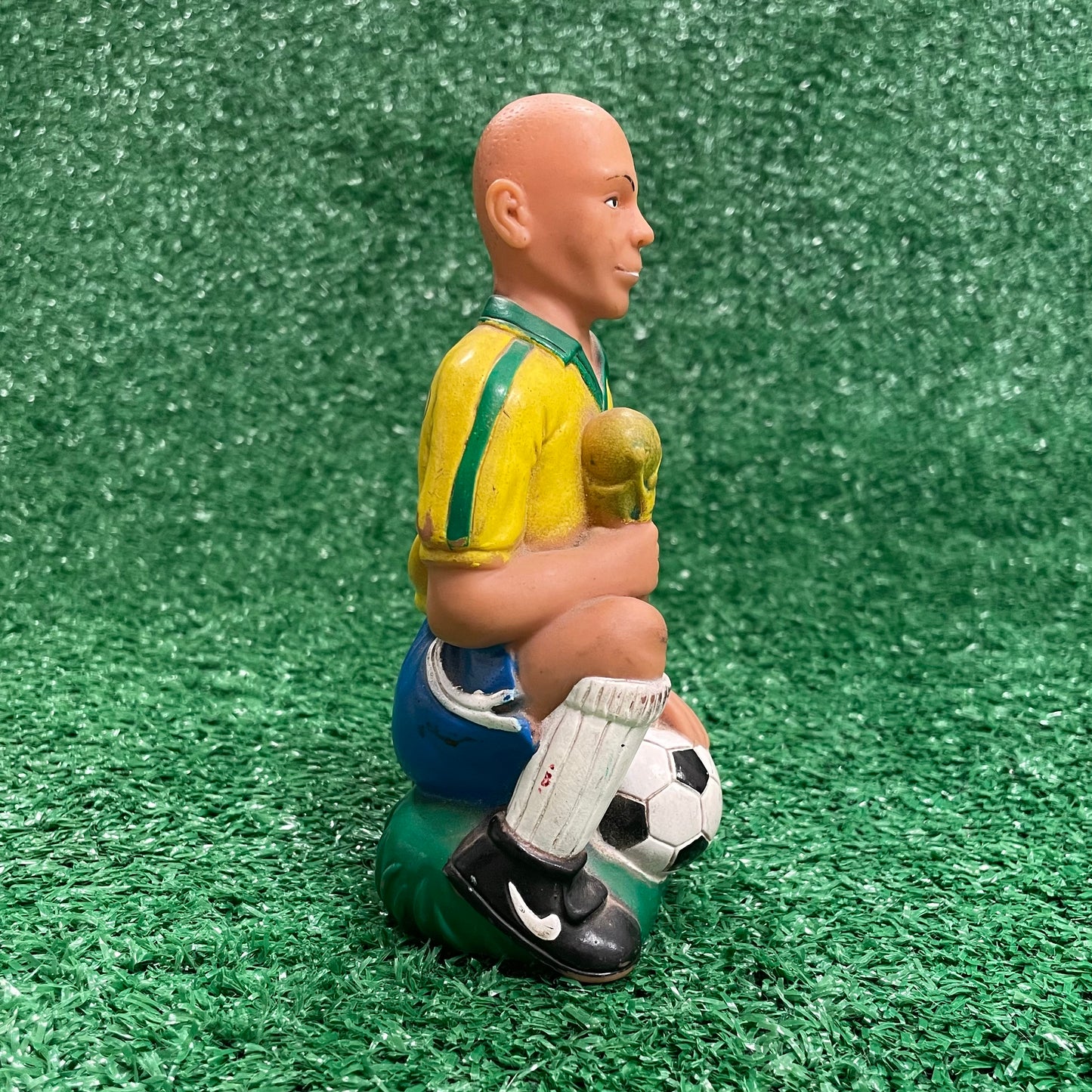 Ronaldo 'R9' Brazil figurine