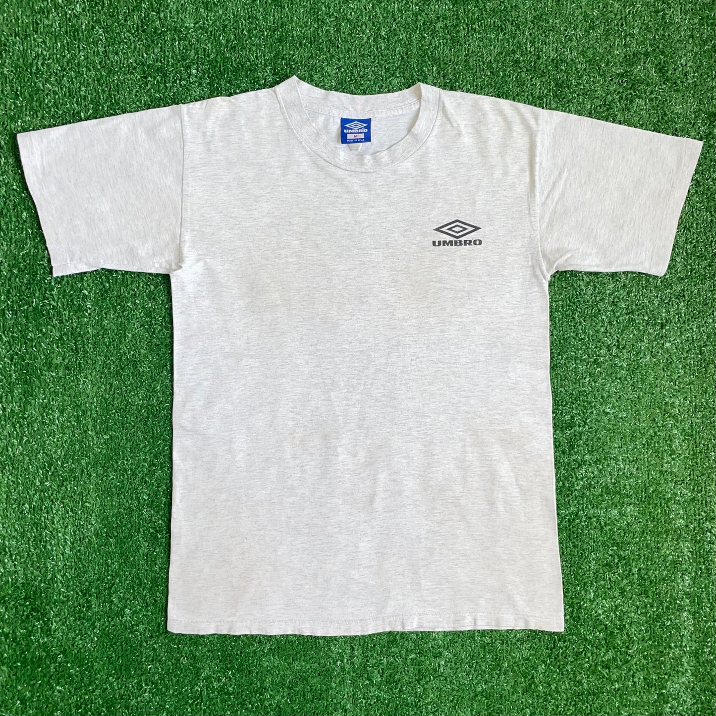 Vintage Umbro 'Bob the Keeper' t-shirt - M