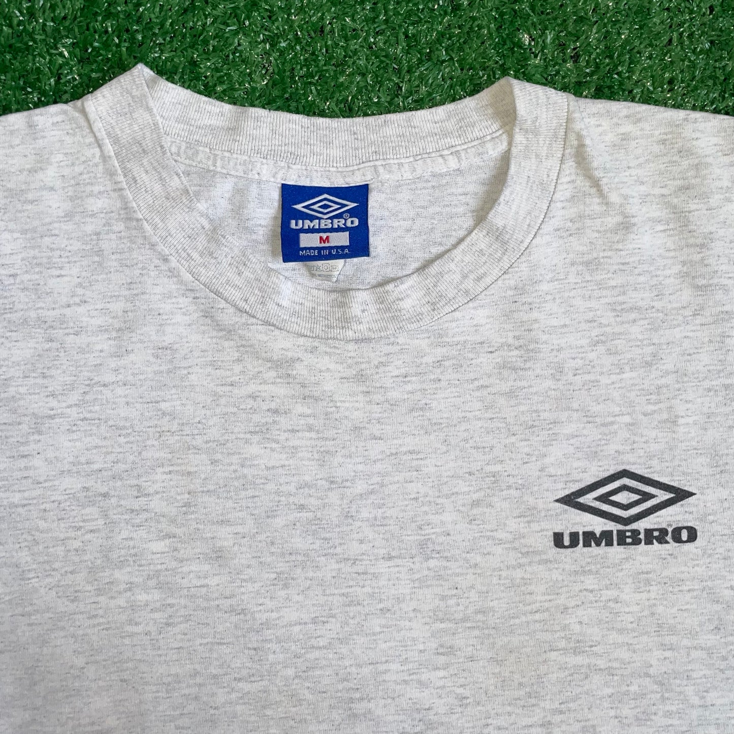 Vintage Umbro 'Bob the Keeper' t-shirt - M
