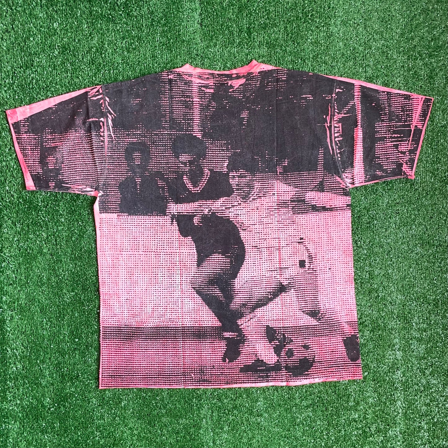 Vintage Adidas all over print t-shirt - L