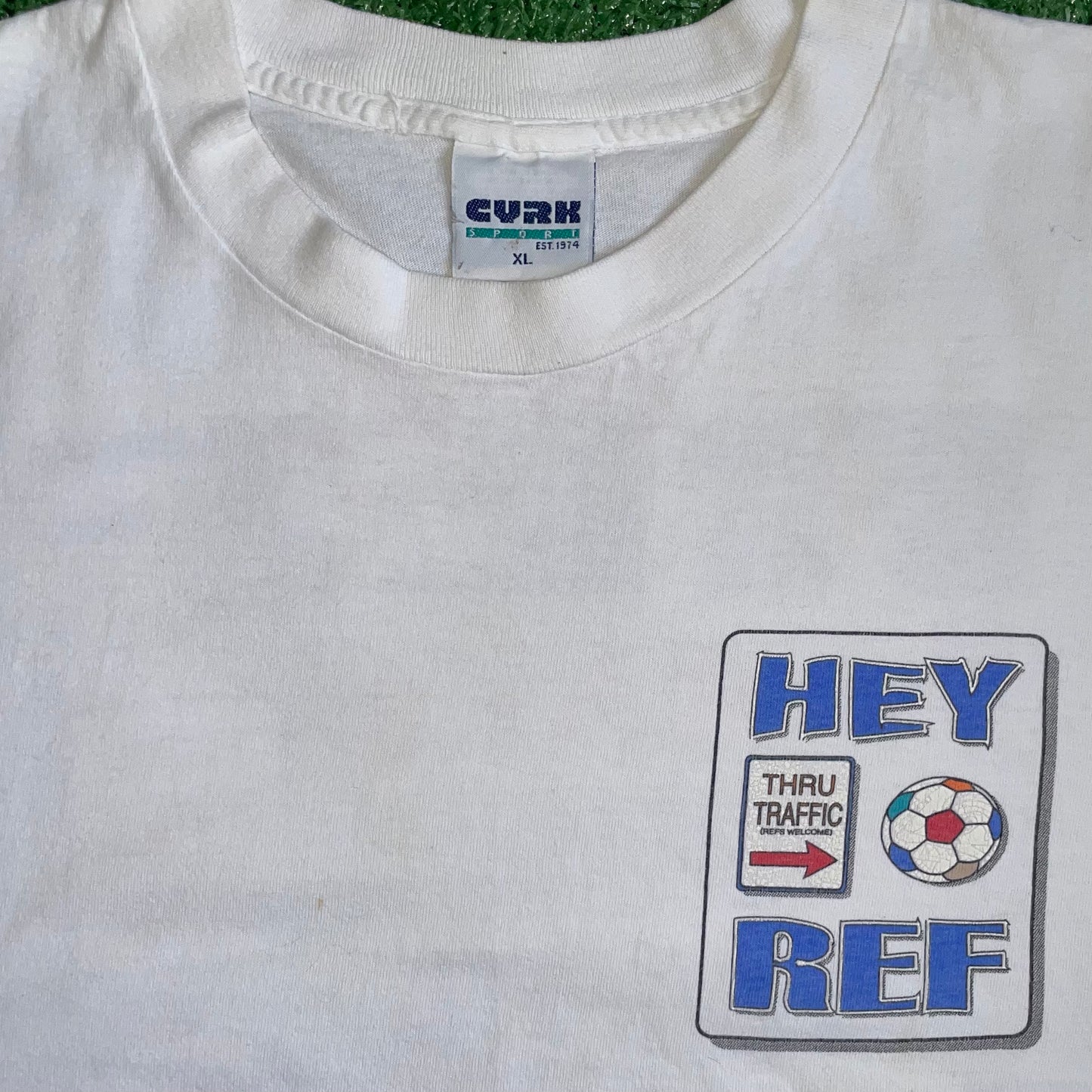 Vintage CYRK 'Hey Ref' t-shirt - XL