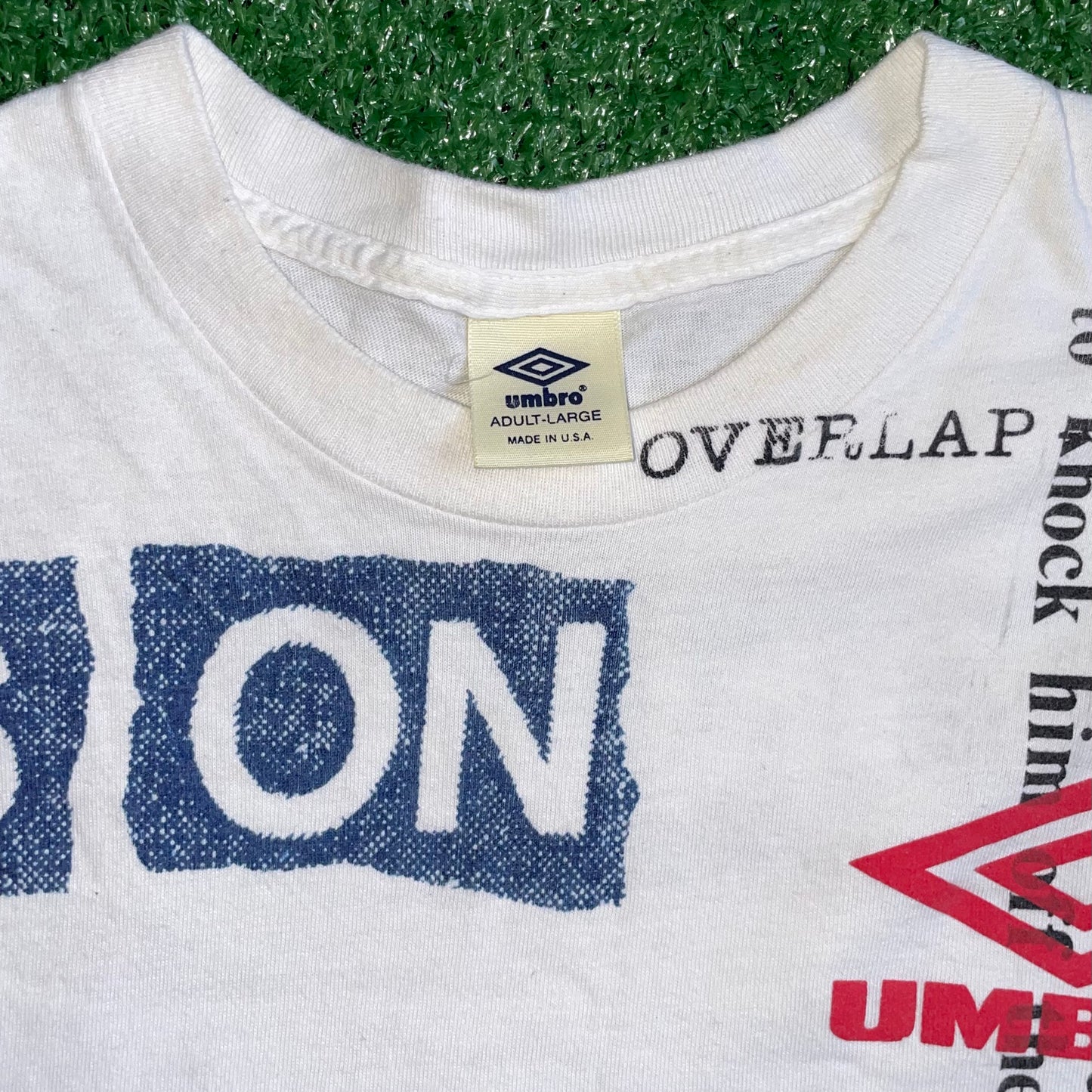 Vintage Umbro 'Definitions & Explanations' t-shirt - L